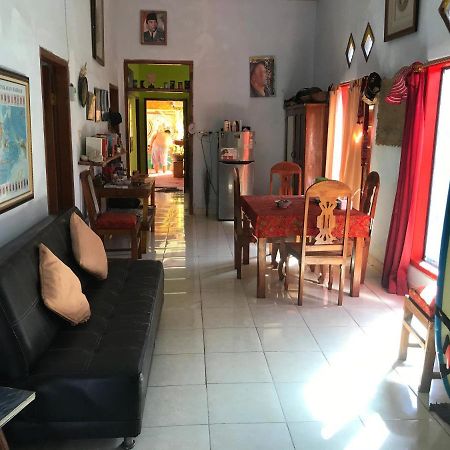 Red Beach Homestay Pasanggaran Dış mekan fotoğraf