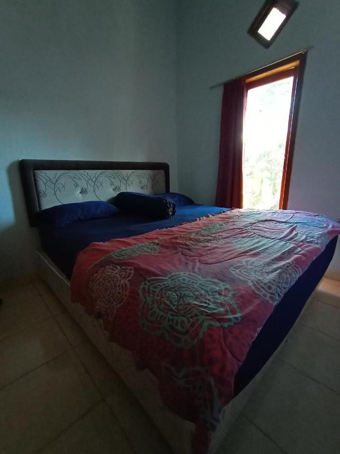 Red Beach Homestay Pasanggaran Dış mekan fotoğraf