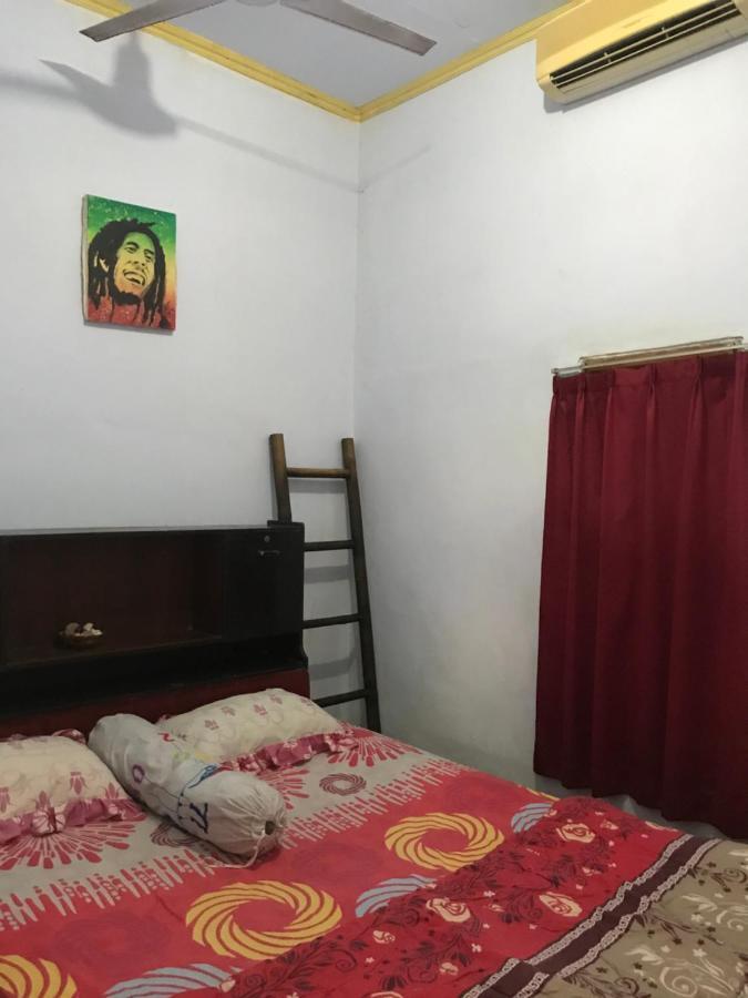 Red Beach Homestay Pasanggaran Dış mekan fotoğraf